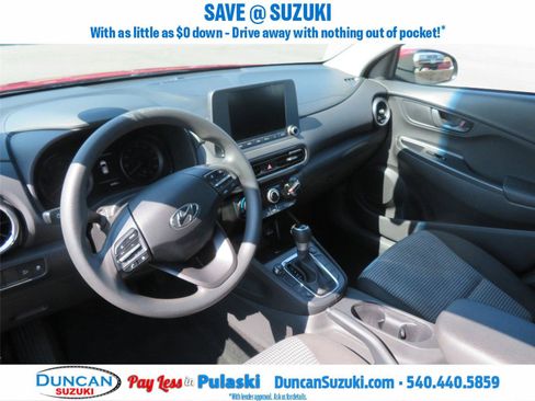 Used 2022 Hyundai Kona SE image 10