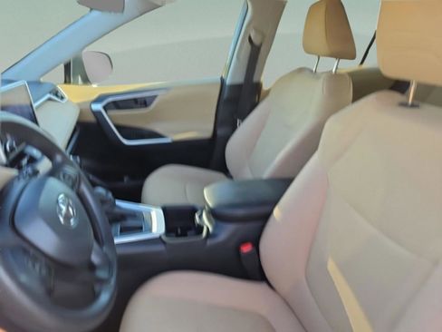 Used 2025 Toyota RAV4 LE image 19