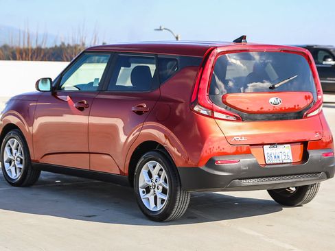 Used 2020 Kia Soul S image 7