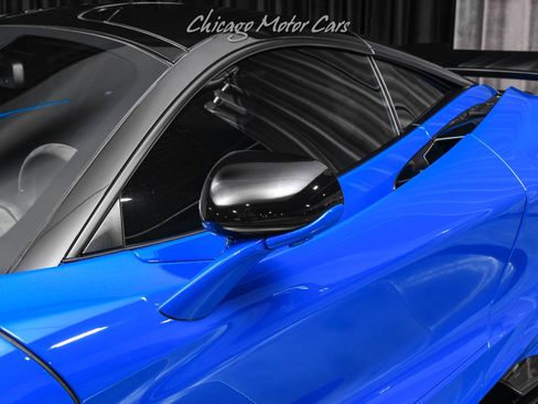 Used 2021 McLaren 765LT RWD image 35
