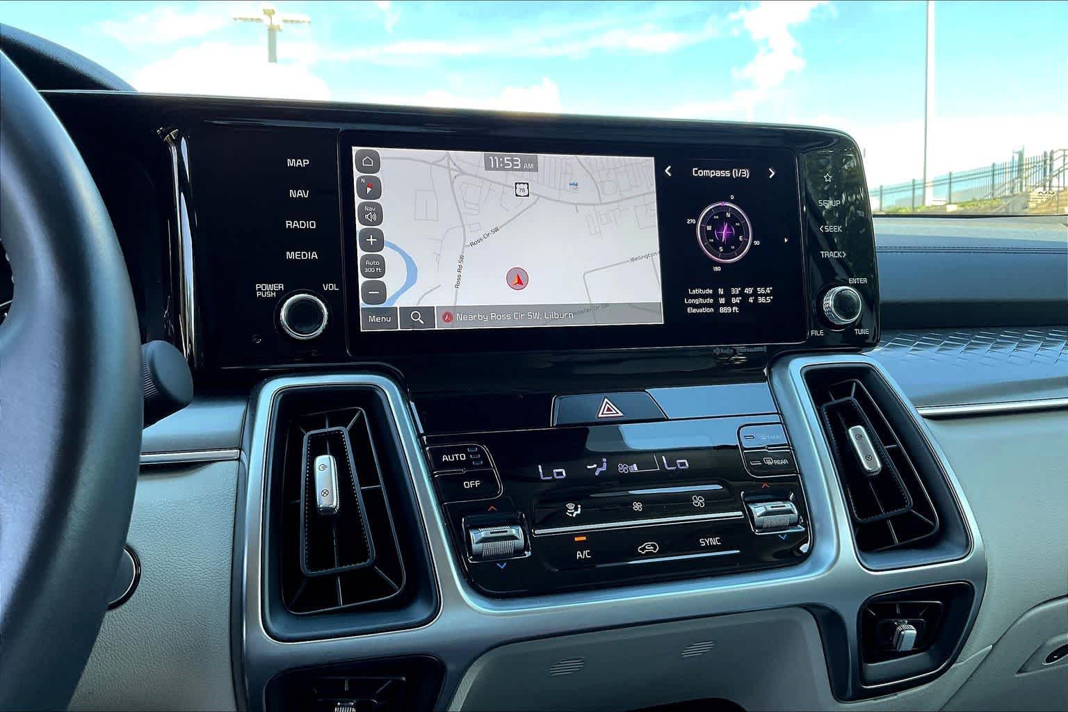 Used 2023 Kia Sorento S FWD image 32