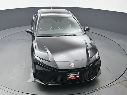 Used 2026 Toyota Camry SE AWD/4WD image 46