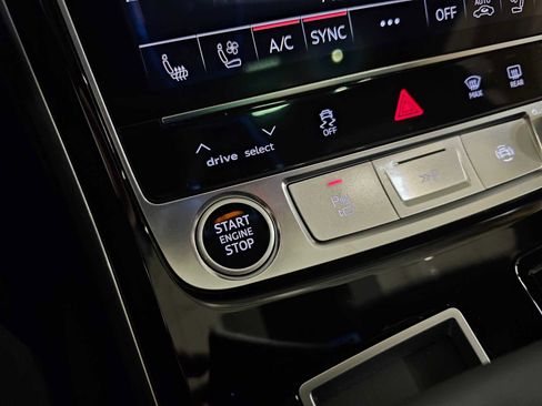 New 2025 Audi A8 L 3.0T image 29