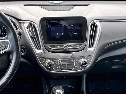 Used 2020 Chevrolet Malibu Premier FWD image 8
