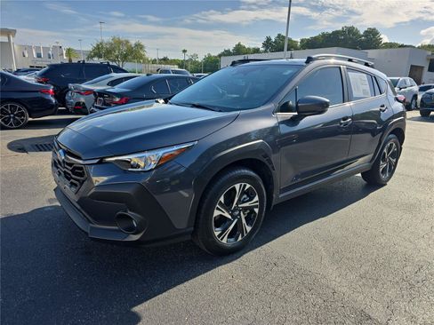 Used 2024 Subaru Crosstrek 2.0i Premium AWD/4WD image 6