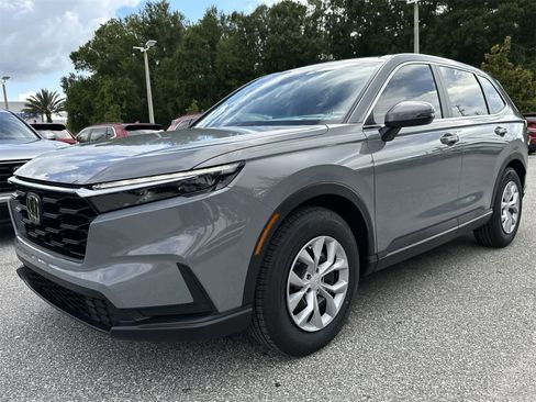 Used 2023 Honda CR-V LX image 3