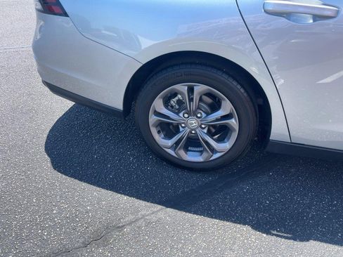 Used 2024 Honda Accord EX image 8