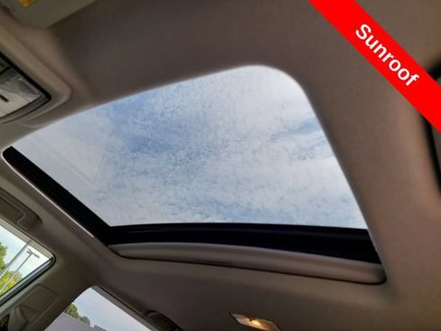 Certified 2021 Toyota 4Runner Venture w/ Moonroof Package AWD/4WD image 12
