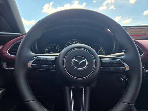 New 2026 MAZDA MAZDA3 Hatchback w/Premium Plus Pkg AWD/4WD image 30