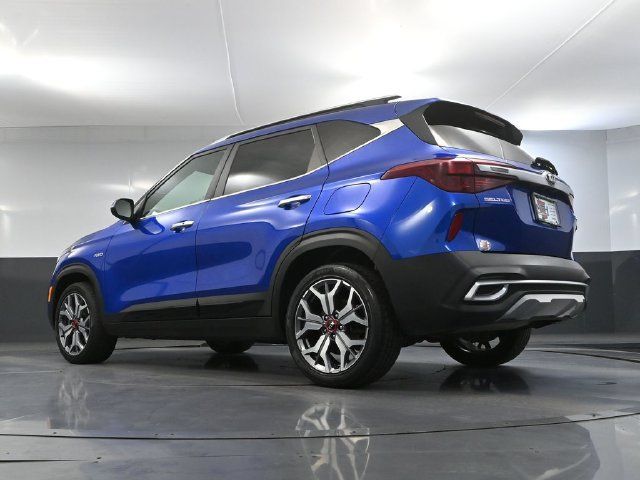 Used 2021 Kia Seltos SX w/ SX Sunroof Package AWD/4WD image 44
