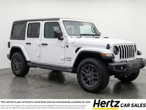 Used 2025 Jeep Wrangler Unlimited Sport AWD/4WD image 1