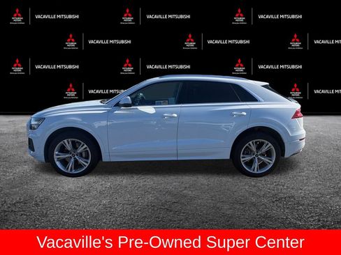 Used 2023 Audi Q8 Premium Plus w/ Premium Plus Package AWD/4WD image 2