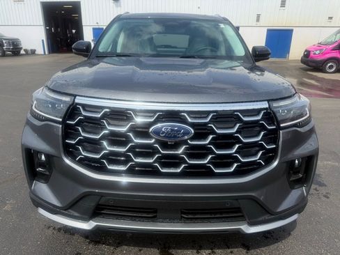 New 2026 Ford Explorer Platinum AWD/4WD image 8