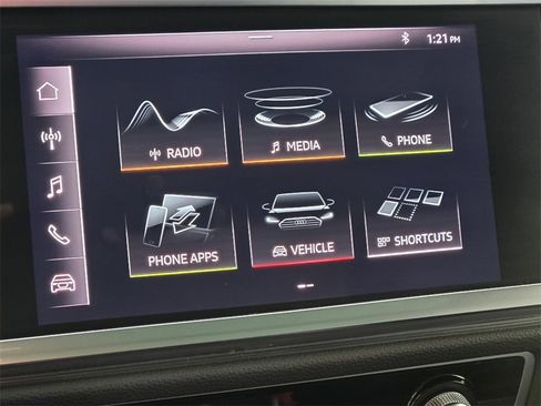 Used 2020 Audi Q3 2.0T Premium w/ Convenience Package image 22