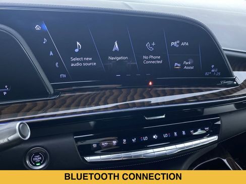 Certified 2023 Cadillac Escalade Sport Platinum w/ LPO, ONYX Package AWD/4WD image 5