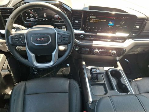 Used 2024 GMC Sierra 1500 SLT w/ SLT Premium Plus Package AWD/4WD image 14