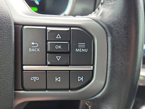 Used 2021 Ford F150 Lariat AWD/4WD image 22