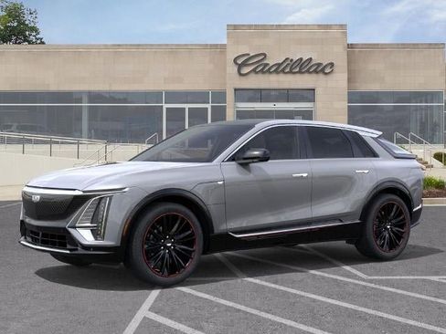 New 2026 Cadillac Lyriq Premium Luxury w/ LPO, Red Accent Package AWD/4WD image 2