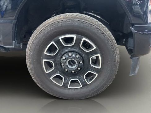 Used 2026 Ford F250 Platinum AWD/4WD image 33