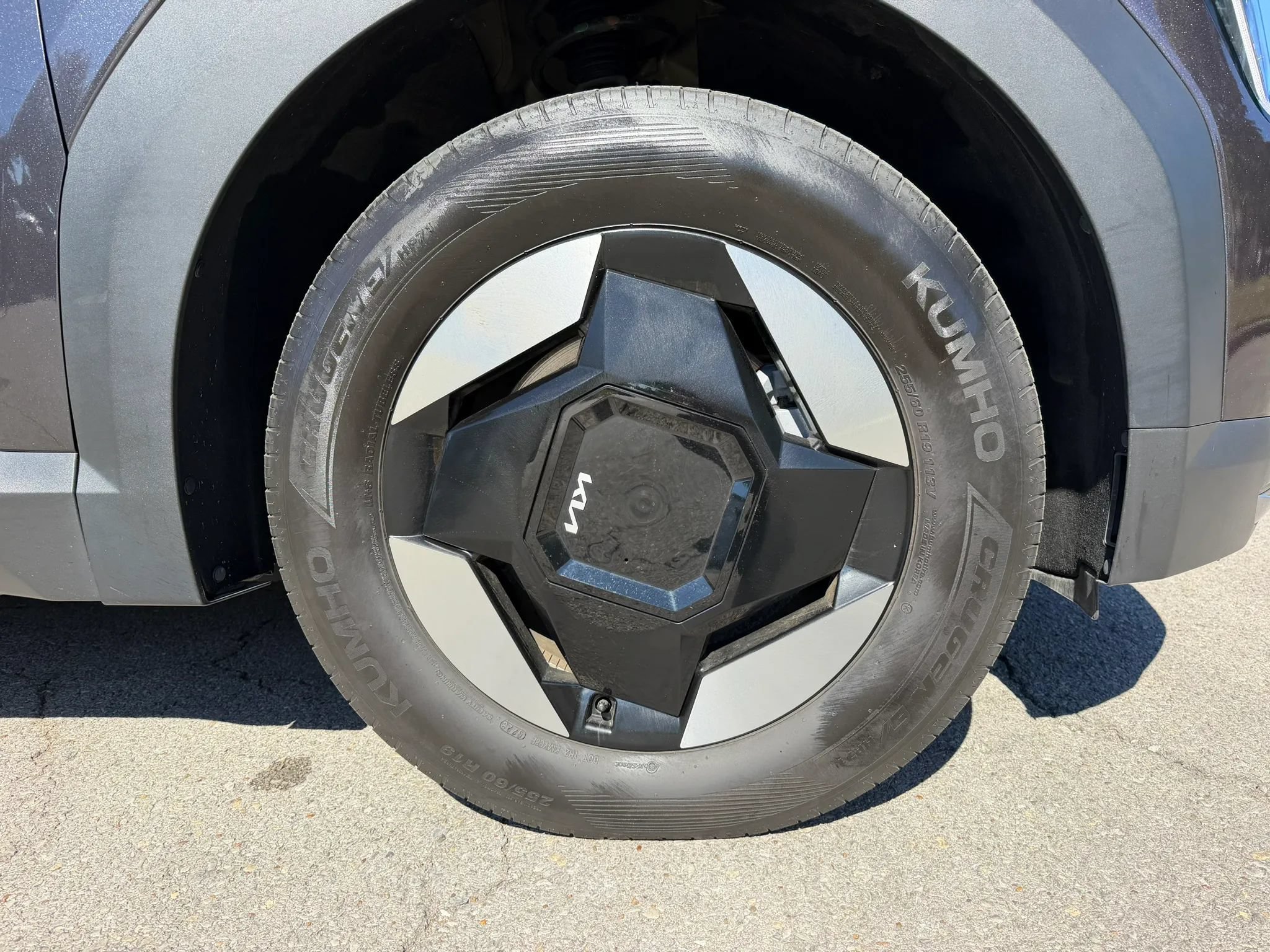 Used 2024 Kia EV9 Wind AWD/4WD image 11