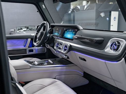 Used 2025 Mercedes-Benz G 63 AMG AMG G 63 image 18