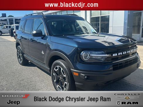 Used 2021 Ford Bronco Sport Outer Banks image 1