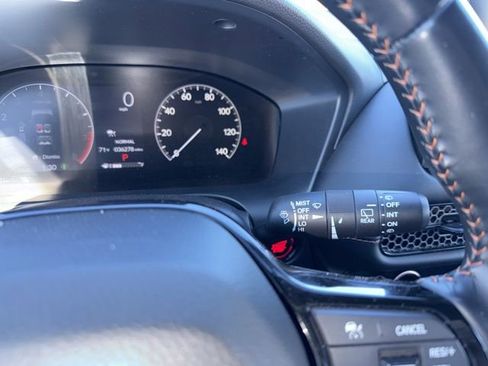 Used 2025 Honda HR-V Sport image 37