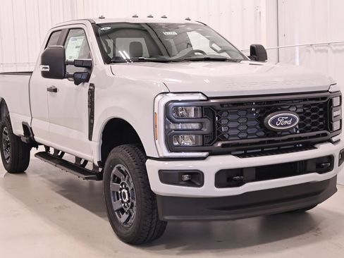 New 2026 Ford F350 XL w/ STX Appearance Package AWD/4WD image 3