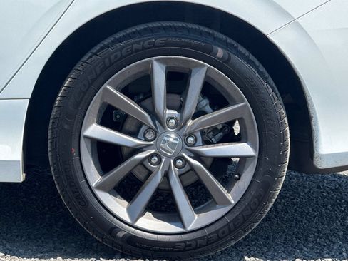 Used 2019 Honda Civic EX image 41