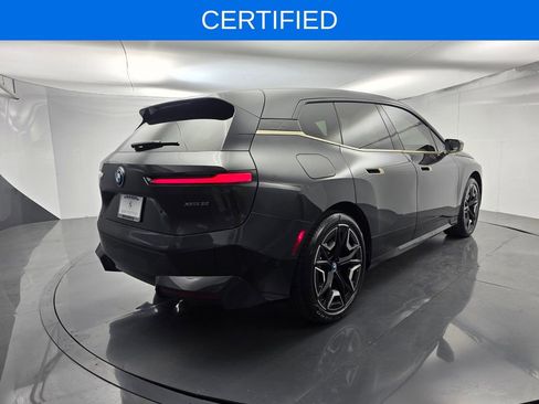 Used 2023 BMW iX xDrive50 w/ Sport Package image 4