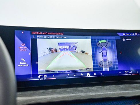 Used 2025 BMW 430i Coupe w/ Convenience Package image 24