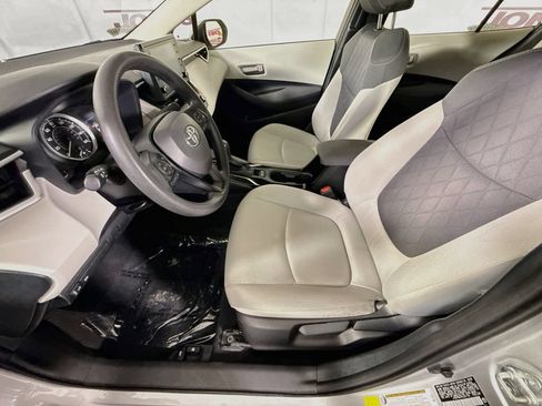 Certified 2022 Toyota Corolla LE FWD image 24