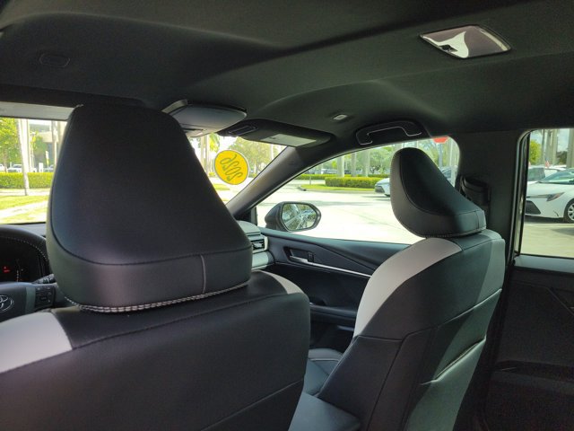 Used 2026 Toyota Camry SE w/ Multimedia Upgrade Package FWD image 15