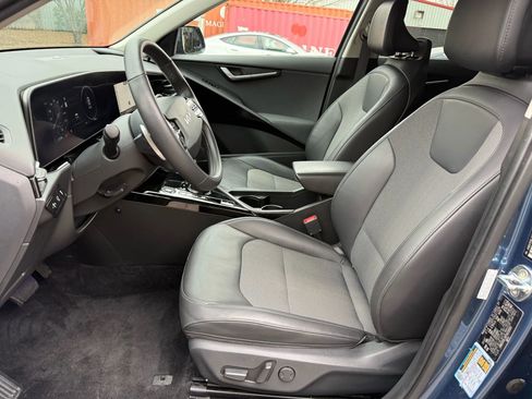 Used 2023 Kia Niro Wind w/ Wind Preserve Package image 17