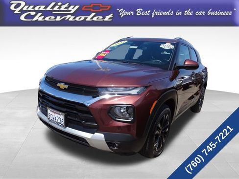 Used 2023 Chevrolet TrailBlazer LT FWD image 1