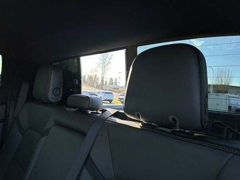 Used 2023 Chevrolet Colorado ZR2 w/ ZR2 Convenience Package III image 35