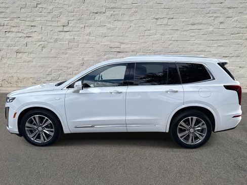 Certified 2022 Cadillac XT6 Premium Luxury image 8