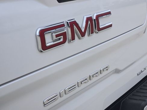 Used 2019 GMC Sierra 1500 SLT w/ SLT Premium Plus Package image 11