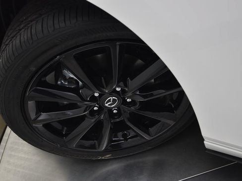 New 2026 MAZDA MAZDA3 Hatchback w/Premium Plus Pkg AWD/4WD image 35