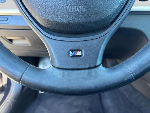 Used 2013 BMW 750i RWD image 16