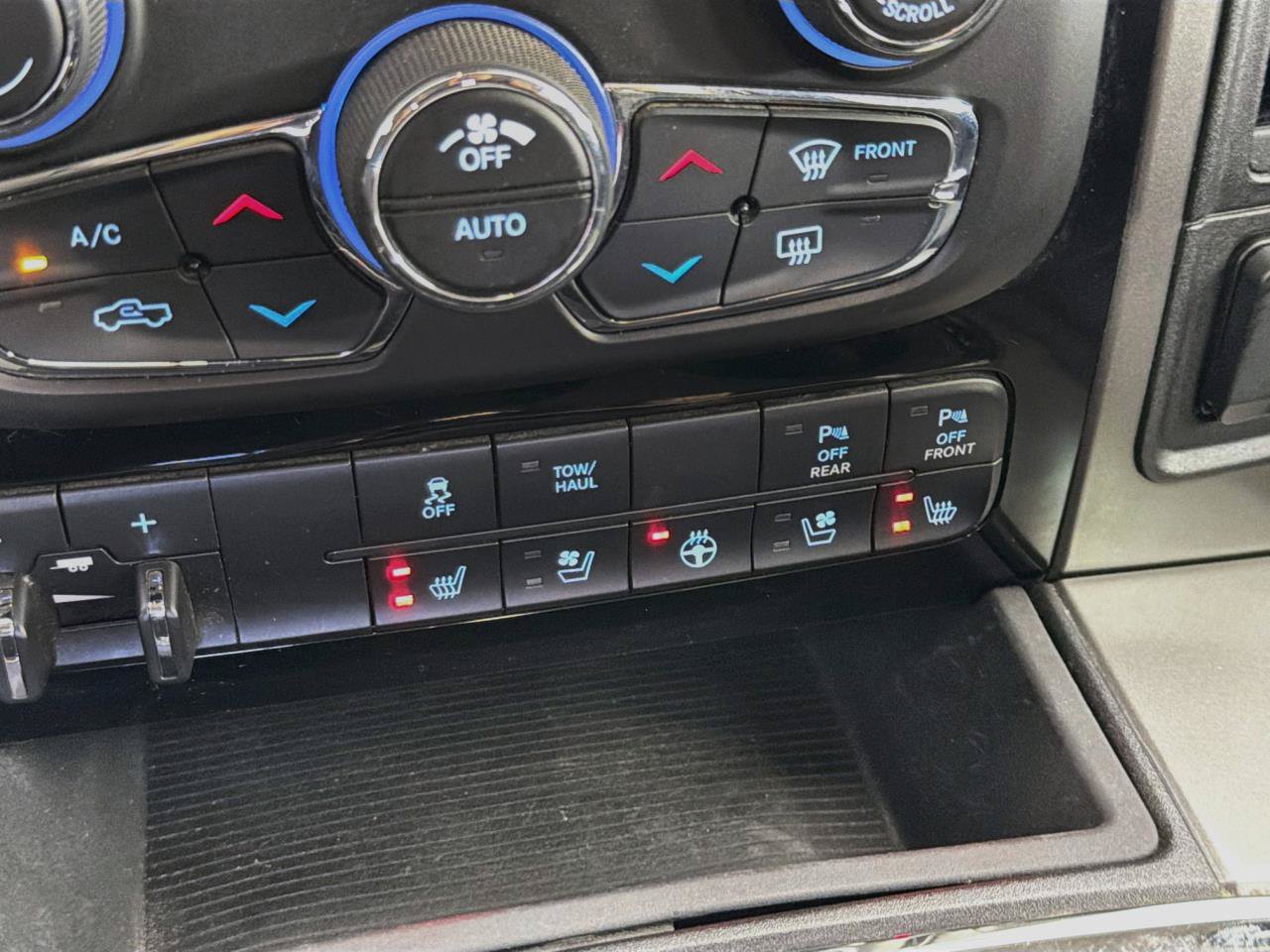 Used 2018 RAM 1500 Sport AWD/4WD image 18