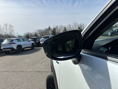 Used 2025 MAZDA CX-50 AWD 2.5 Hybrid w/ Premium Pkg image 14