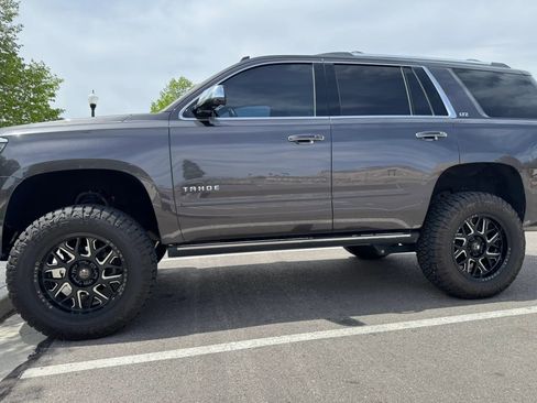 Used 2016 Chevrolet Tahoe LTZ AWD/4WD image 28