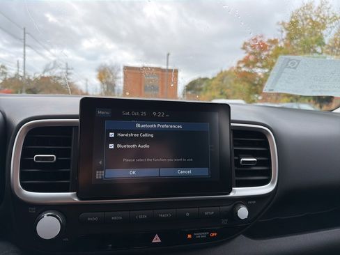 New 2026 Hyundai Venue SEL image 23