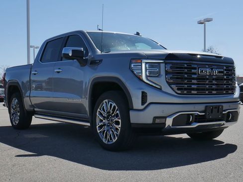 Used 2025 GMC Sierra 1500 Denali Ultimate AWD/4WD image 13