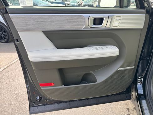 New 2025 Hyundai Santa Fe Calligraphy image 22