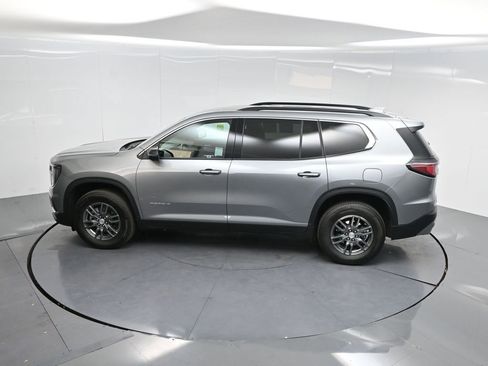 Used 2025 GMC Acadia Elevation image 64