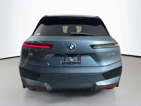 Used 2023 BMW iX xDrive50 w/ Premium Package AWD/4WD image 6