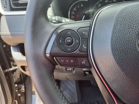 Used 2023 Toyota RAV4 XLE Premium FWD image 20