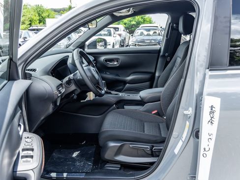 New 2027 Honda HR-V Sport image 12